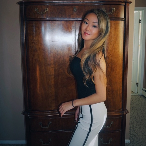 aprilmamarella